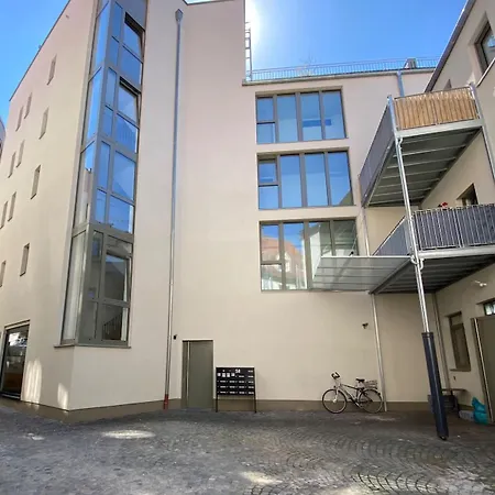 Goldenkey-Suites - Luxury Suite 'Leopold Mozart' - 3 Rooms - Air Conditioning - Prime Location Rathausplatz Augsburg *