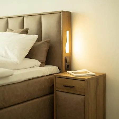 Goldenkey-Suites - Luxury Suite 'Leopold Mozart' - 3 Rooms - Air Conditioning - Prime Location Rathausplatz Augsburg * Augsburg