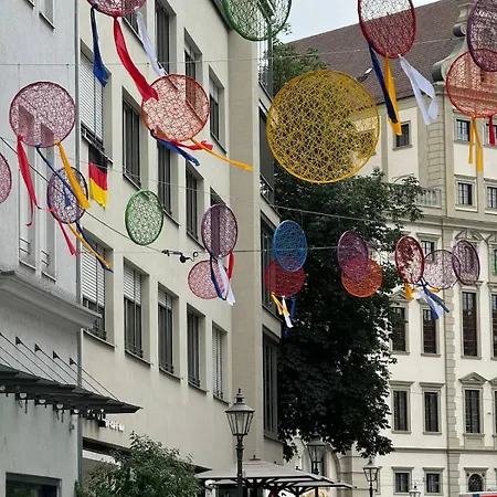 Goldenkey-suites - Luxury 'leopold Mozart' - 3 - Air Conditioning - Prime Location Rathausplatz 奥格斯堡