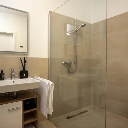 Goldenkey-suites - Luxury 'leopold Mozart' - 3 - Air Conditioning - Prime Location Rathausplatz 아파트 아우크스부르크